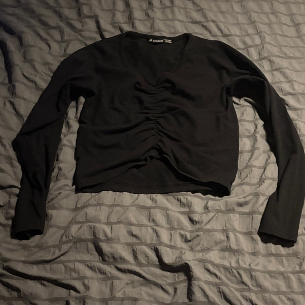Elegant Black Ruched Long Sleeve Top
